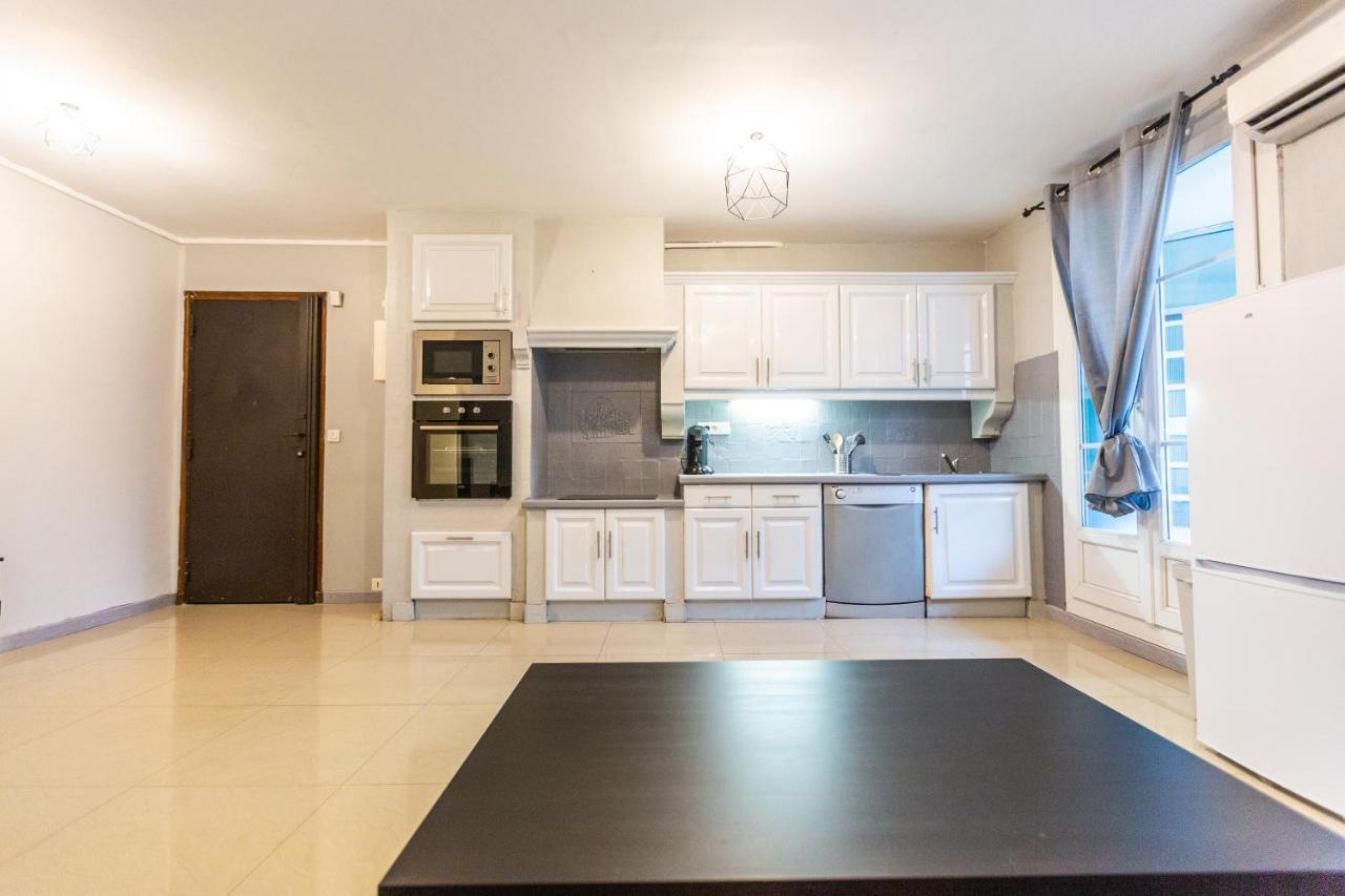 Superbe T4 Renove Spacieux Avec Stationnement Libre Et Gratuit Apartment Marseille Exterior photo